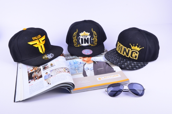 嘻哈帽：街頭潮流文化的標志性配飾