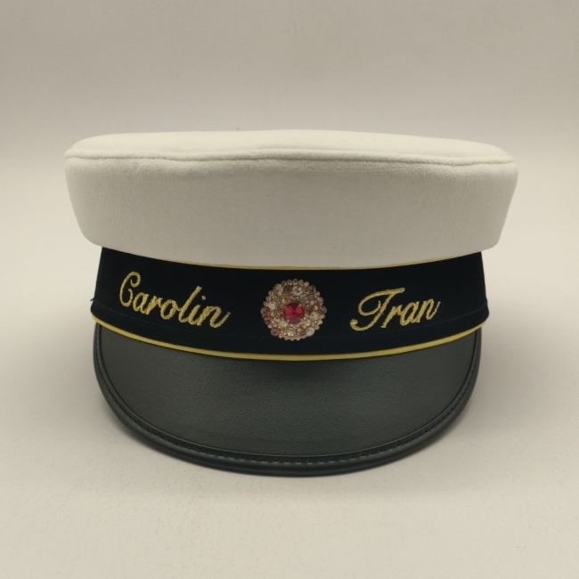 北歐畢業(yè)帽文化深度解析：瑞典、芬蘭、丹麥經(jīng)典畢業(yè)帽差異與特色